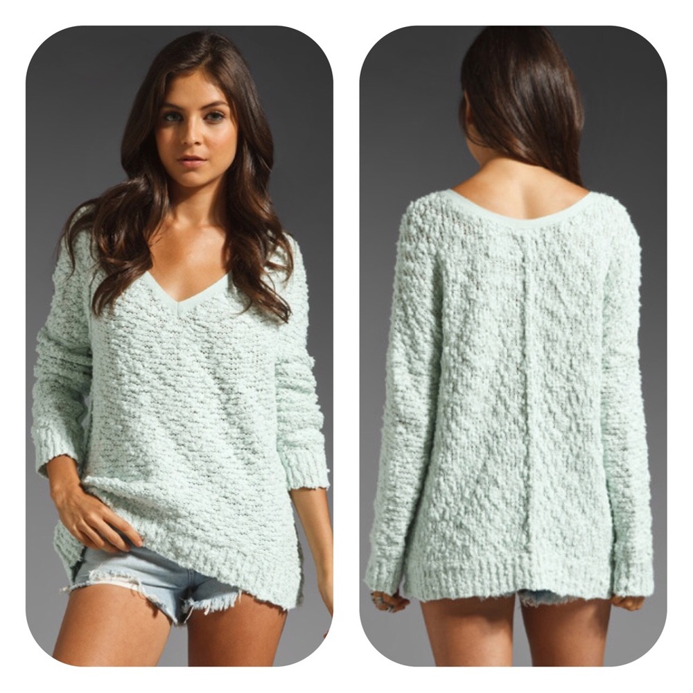 Free People Textured V-Neck Sweater in Mint